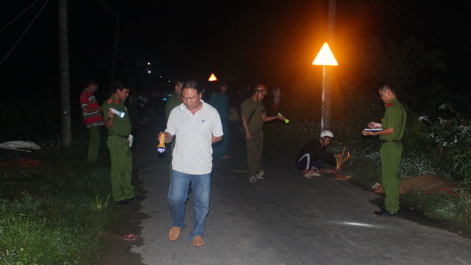 Công an đang khám nghiệm hiện trường