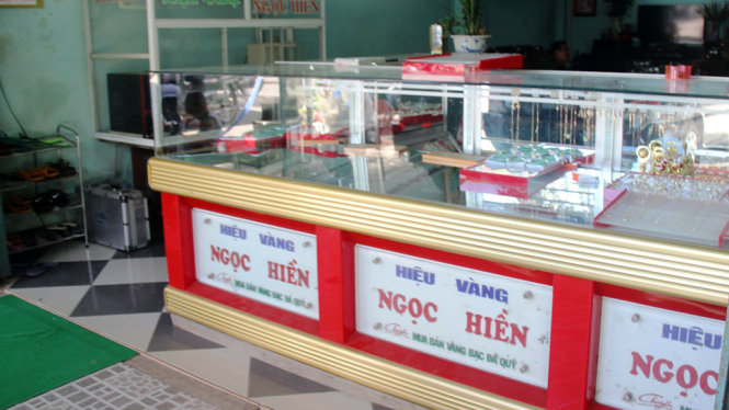 Tiệm vàng Ngọc Hiền nơi xảy ra vụ trộm vàng - Ảnh: MẠNH TRƯỜNG