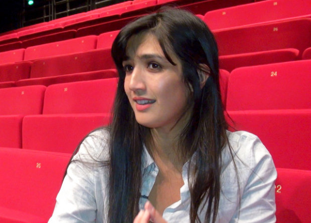 Đạo diễn Caroline Guiela Nguyễn
- Ảnh: Festival d'Avignon