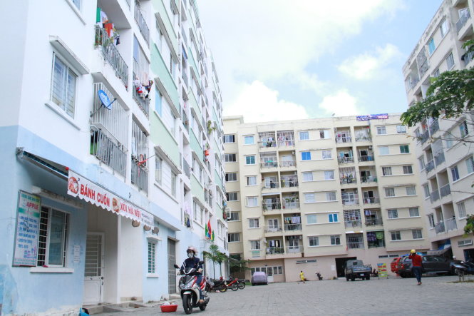 Dân vào ở tại khu chung cư Vicoland hơn 5 năm qua nhưng chưa có giấy hồng - Ảnh: H.KHÁ