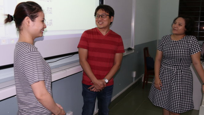Nhiều bạn trẻ chọn học tiếng Thái để tăng cơ hội cho mình - Ảnh: TƯỜNG HÂN