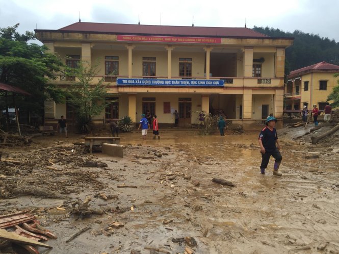 Một ngôi trường tan hoang sau lũ tại Mù Căng Chải, Yên Bái - ẢNH: Đức Bình