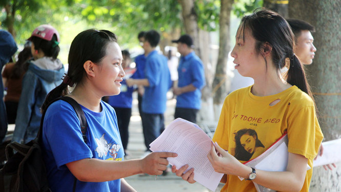 Thí sinh dự thi kỳ thi THPT quốc gia 2017 tại cụm thi Nghệ An