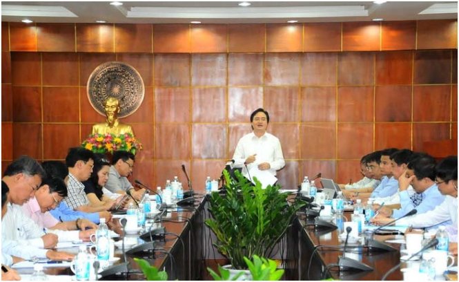 Bộ trưởng Bộ GD- ĐT Phùng Xuân Nhạ chủ trì cuộc họp với hiệu trưởng các trường sư phạm chiều ngày 16-8- ảnh: Bộ GD- ĐT
