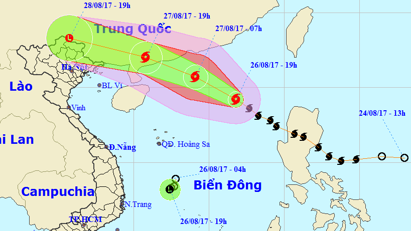 Vị trí vùng áp thấp (dưới) và bão số 7 hồi 19h tối 26-8 - Ảnh: Trung tâm Dự báo Khí tượng Thuỷ văn Trung ương