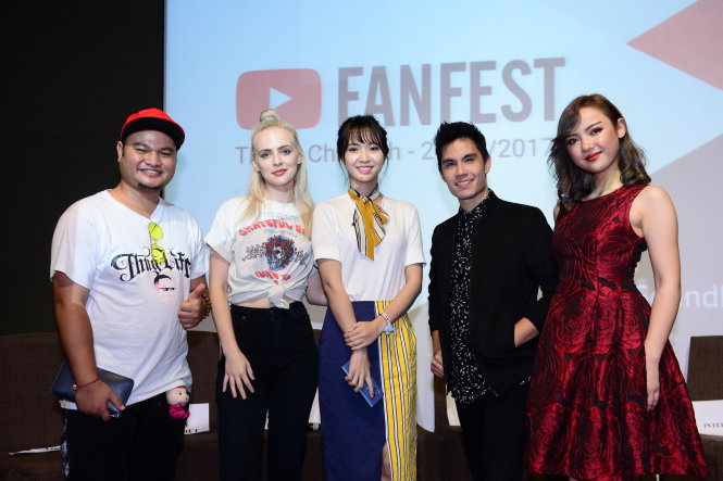 5/13 nghệ sĩ sẽ trình diễn tại YouTube FanFest Việt Nam 2017 (từ trái qua): Ghiền Mì Gõ, Madilyn Bailey, JangMi, Sam Tsui và Jannine Weigel - Ảnh: Q.N.