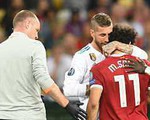 Ramos nói gì về pha bóng khiến Salah bị thương nặng?