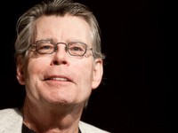 Stephen King ra mắt tiểu thuyết mới