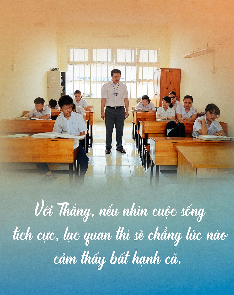 Mất đôi mắt, nhưng không mất tất cả - Ảnh 12.