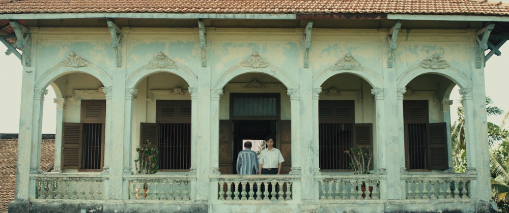 Phim kinh dị Bắc Kim Thang: Ý nghĩa nhân sinh về sự tha hóa của một gia đình - Ảnh 6. Phim kinh dị Bắc Kim Thang: Ý nghĩa nhân sinh về sự tha hóa của một gia đình - Ảnh 6.