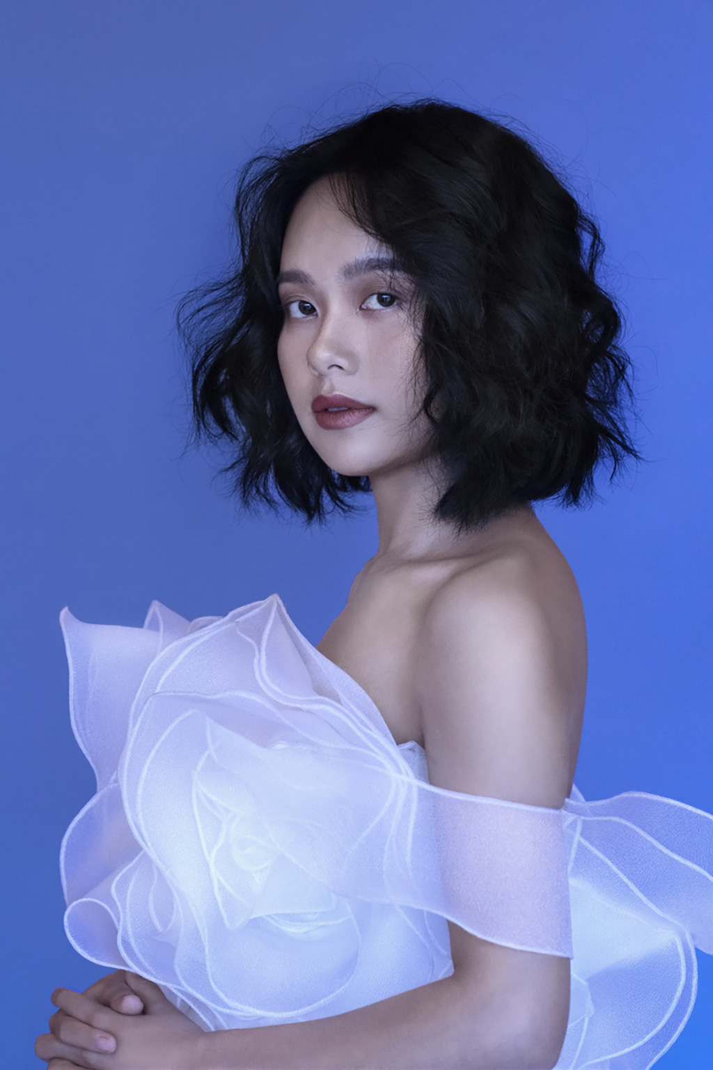 Uyên Linh, Nguyên Hà, Hoàng Quyên và gương mặt khác của một ca sĩ - Ảnh 6. Uyên Linh, Nguyên Hà, Hoàng Quyên và gương mặt khác của một ca sĩ - Ảnh 6.