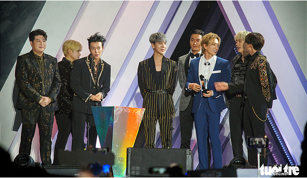 AAA 2019 tổ chức ở Việt Nam nhất định không dùng tiếng Việt?  - Ảnh 1.