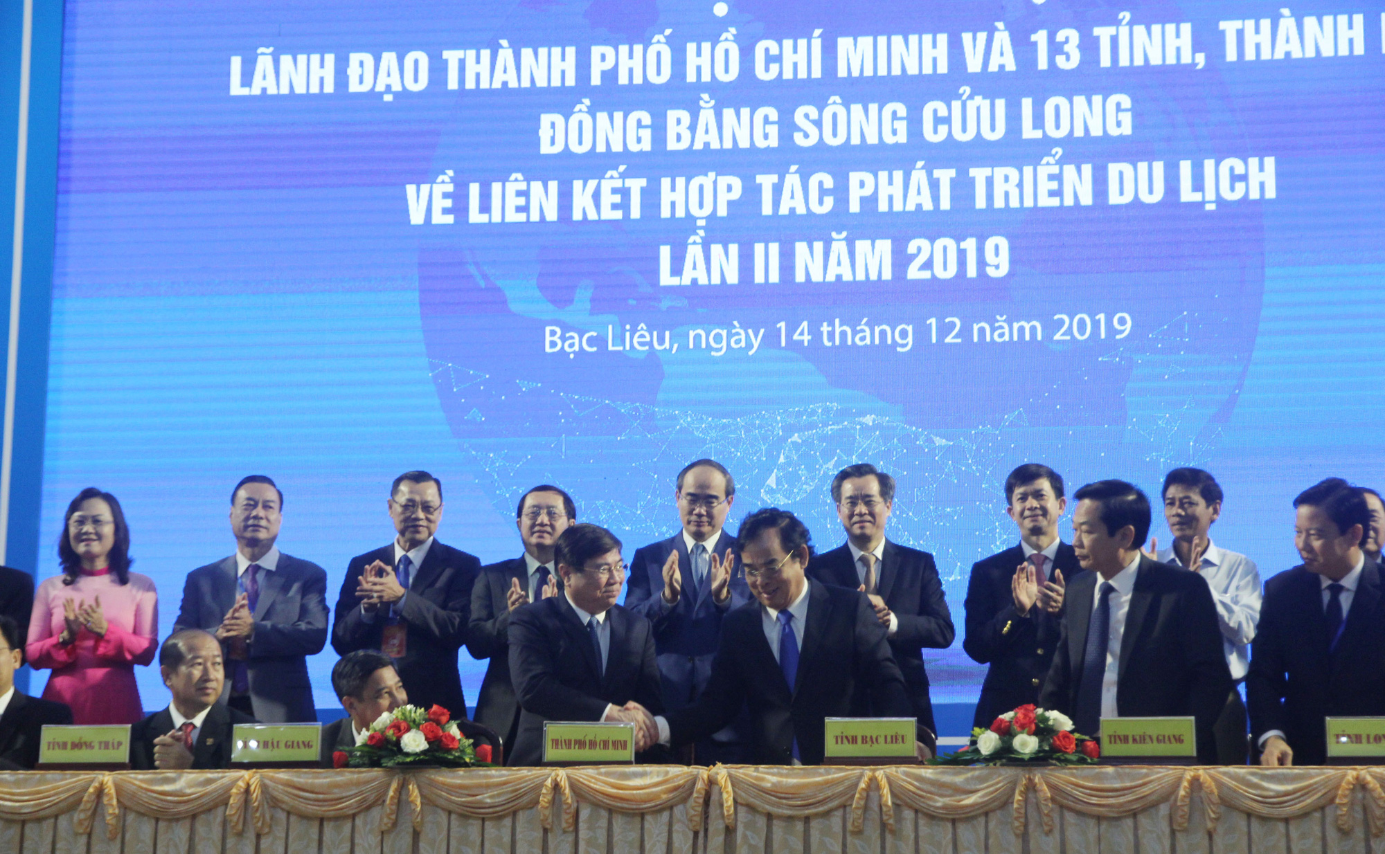 Dân số Singapore bằng một nửa TP.HCM nhưng doanh thu du lịch gấp 19 lần ĐBSCL - Ảnh 2. Dân số Singapore bằng một nửa TP.HCM nhưng doanh thu du lịch gấp 19 lần ĐBSCL - Ảnh 2.