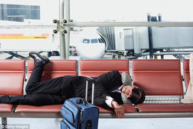 Bay lệch múi giờ bị mệt mỏi, làm sao? - Ảnh 3. Bay lệch múi giờ bị mệt mỏi, làm sao? - Ảnh 3.