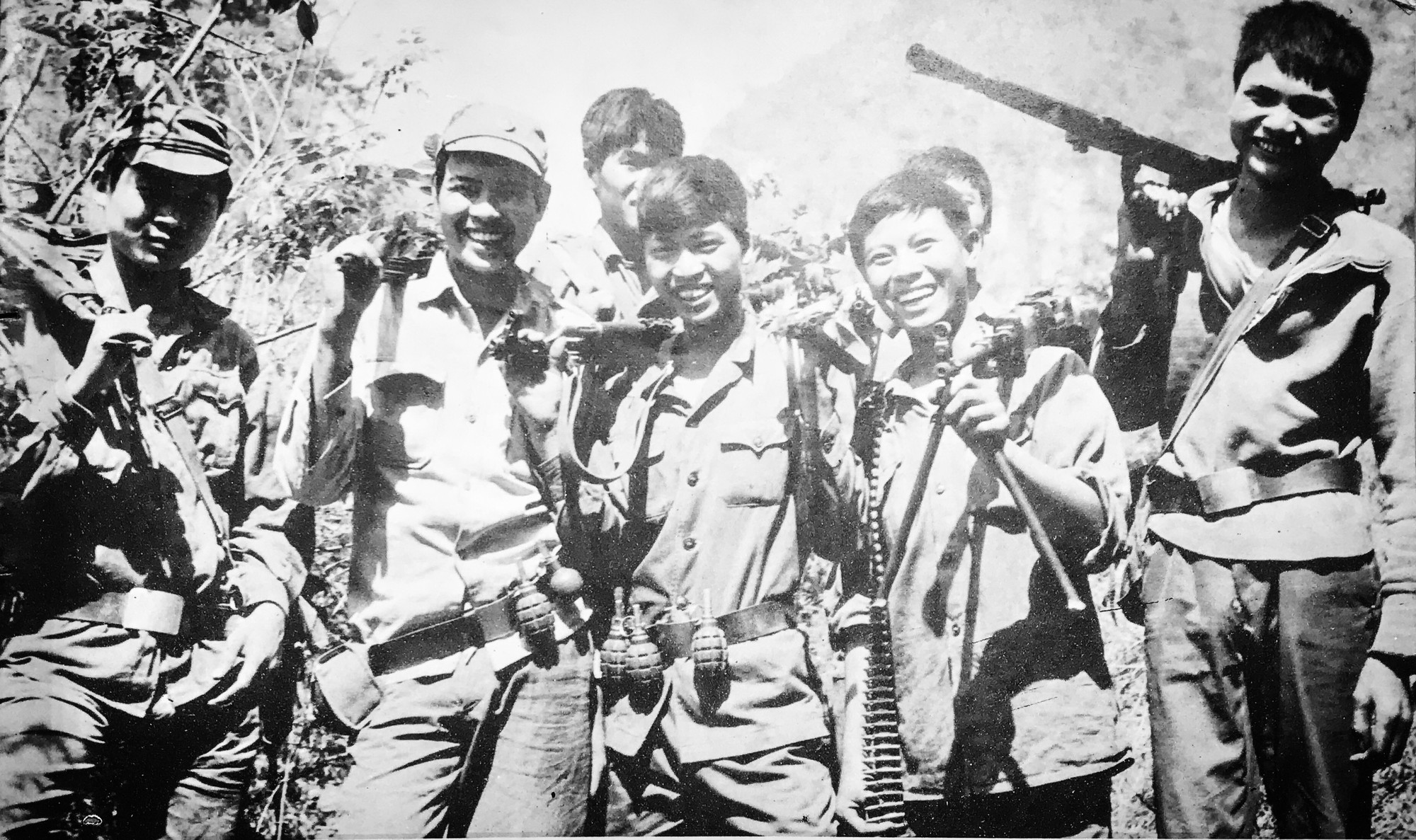 Nghe lại bài hát hào hùng ra đời đêm 17-2-1979 - Ảnh 1. Nghe lại bài hát hào hùng ra đời đêm 17-2-1979 - Ảnh 1.