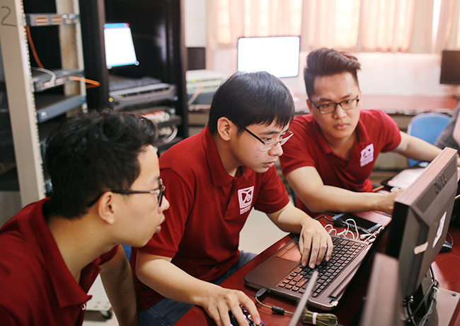 Học ngành an toàn thông tin từ những chuyên gia - Ảnh 2. Học ngành an toàn thông tin từ những chuyên gia - Ảnh 2.