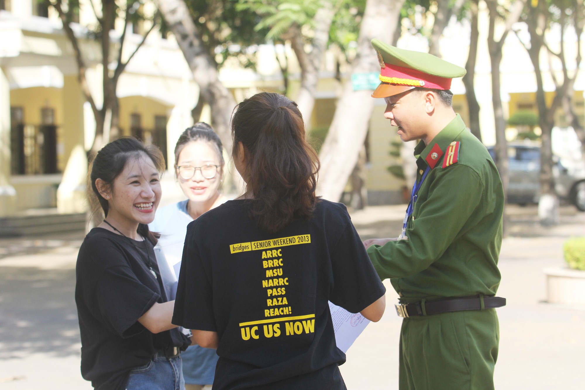 150 phút thi lý, hóa, sinh, đón đọc đề và gợi ý bài giải trên Tuổi Trẻ Online - Ảnh 16.