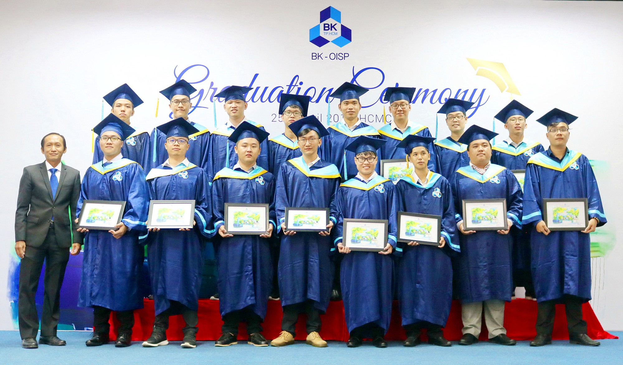 Xu hướng học bằng tiếng Anh tại Trường ĐH Bách Khoa - Ảnh 2.