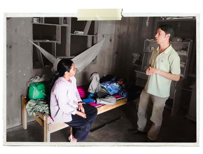 Hành trình nhân ái của những đôi hài vạn dặm ở thành phố bên đồi - Ảnh 10.