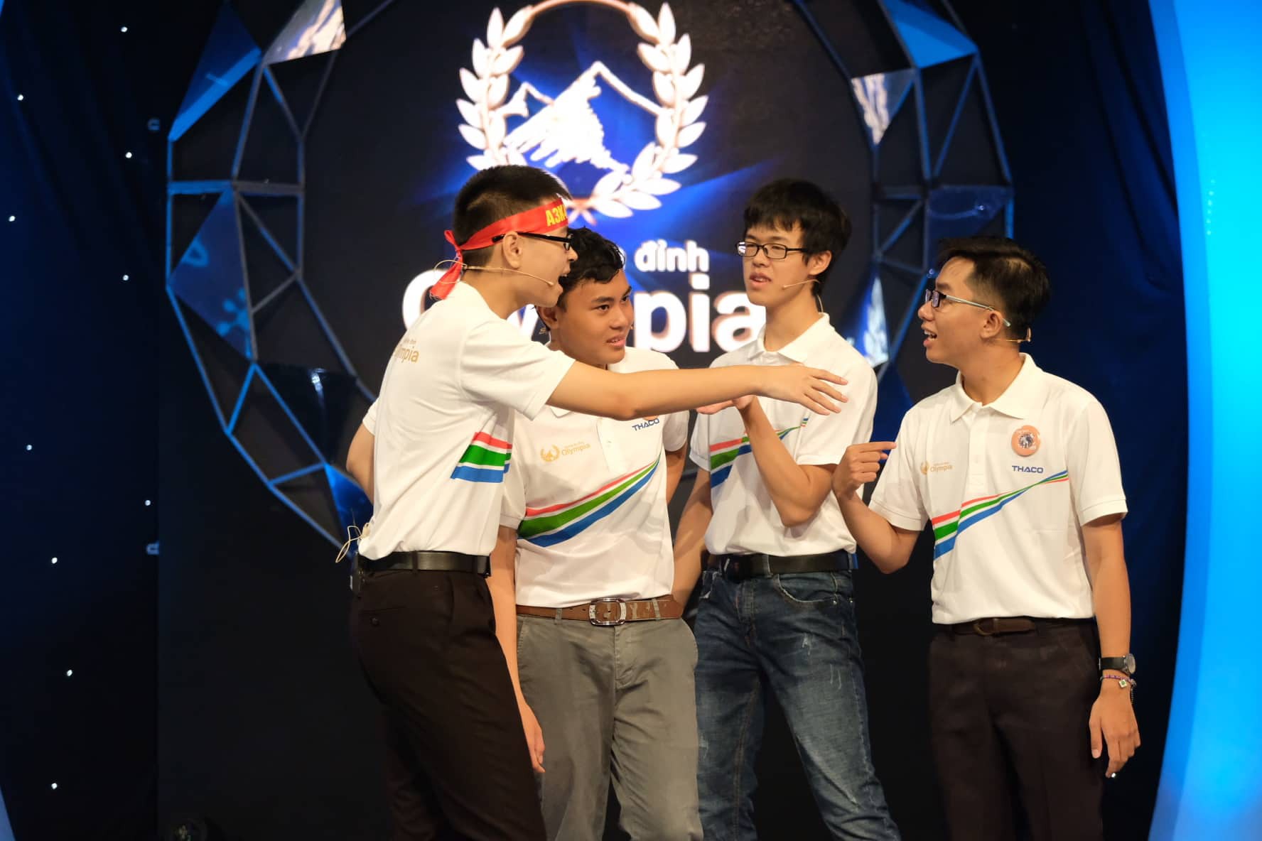 Corona làm rất nhiều chương trình giải trí ngưng trệ, hoãn phát sóng - Ảnh 3. Corona làm rất nhiều chương trình giải trí ngưng trệ, hoãn phát sóng - Ảnh 3.