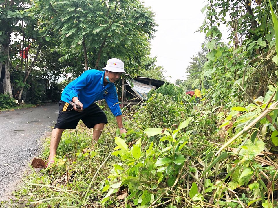 Đồng đội tiễn đưa người anh hùng đến kẻ thù còn phải thương mến - Ảnh 3. Đồng đội tiễn đưa người anh hùng đến kẻ thù còn phải thương mến - Ảnh 3.