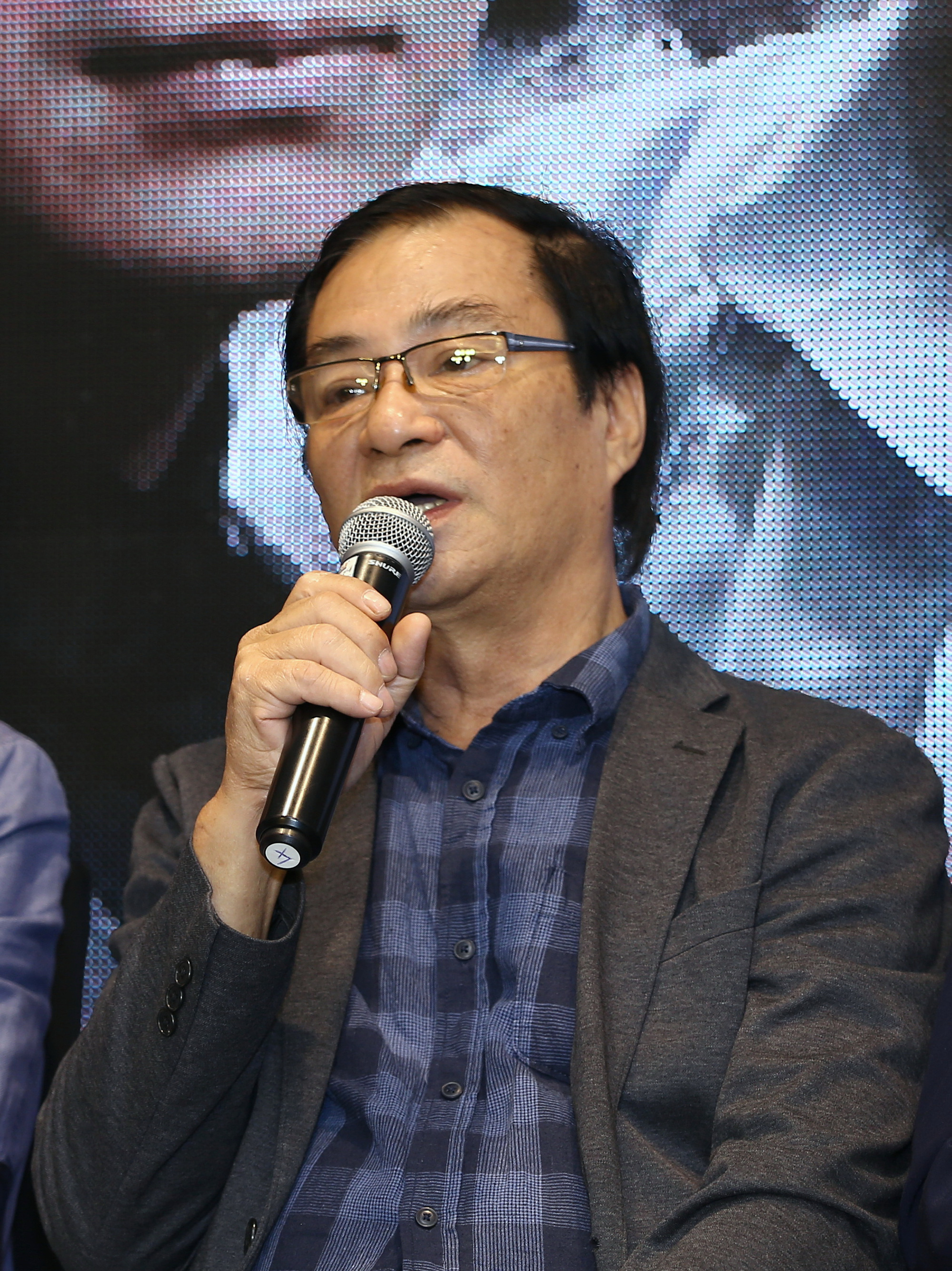 đạo diễn khải hưng 13-1 4(read-only) đạo diễn khải hưng 13-1 4(read-only)