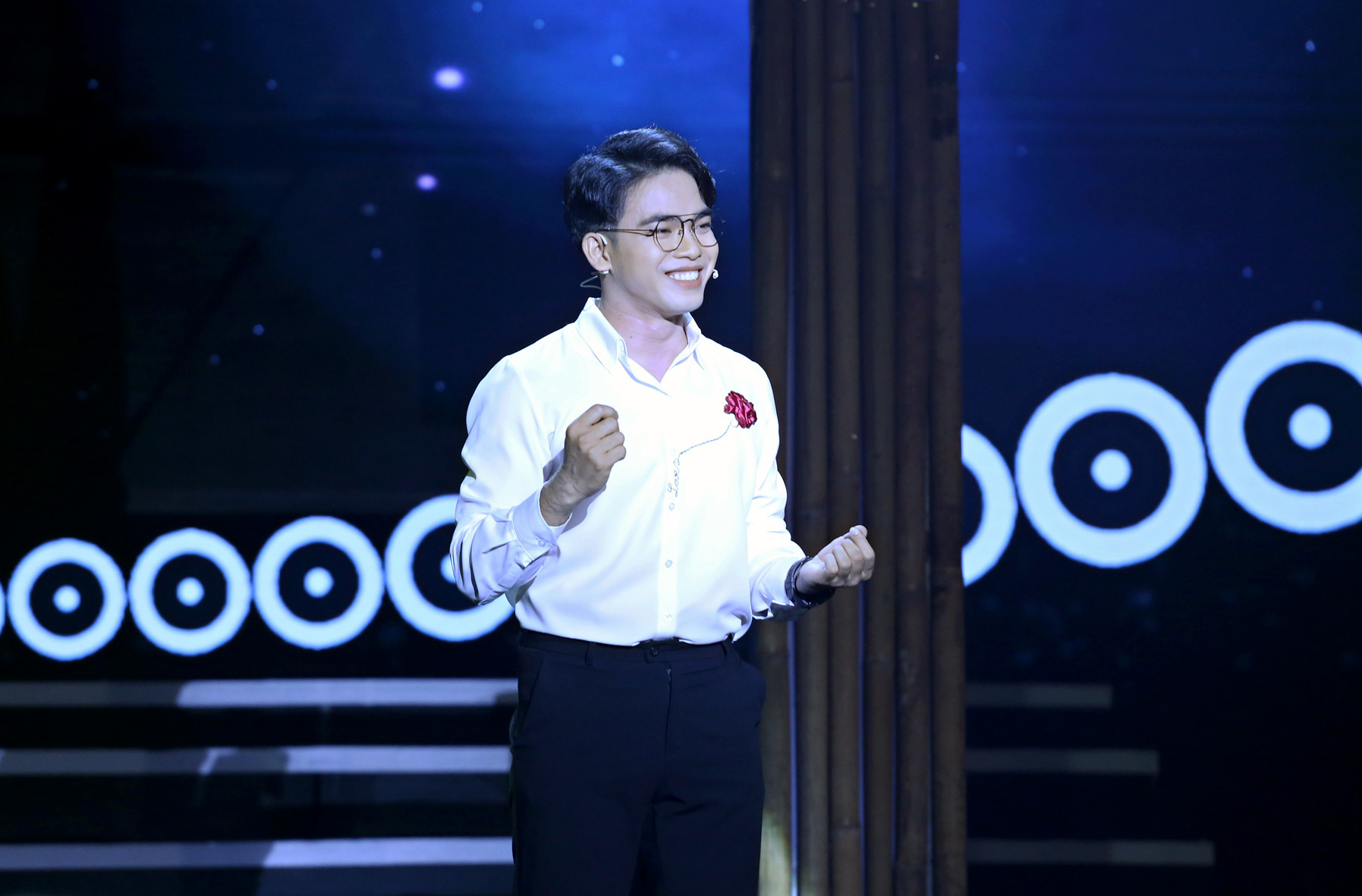 Nhật Trường đăng quang Én vàng 2019 - Ảnh 4. Nhật Trường đăng quang Én vàng 2019 - Ảnh 4.