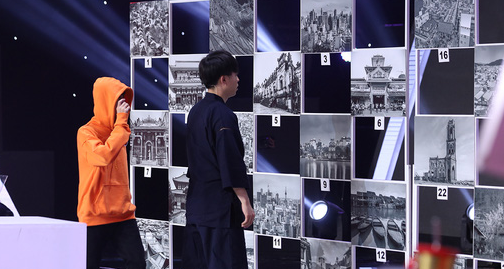 Siêu trí tuệ Việt Nam mùa 1: Tuấn Phi, Huy Hoàng qua mặt đối thủ Nhật - Ảnh 8. Siêu trí tuệ Việt Nam mùa 1: Tuấn Phi, Huy Hoàng qua mặt đối thủ Nhật - Ảnh 8.