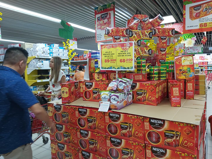 Siêu thị mở cửa đến nửa đêm, từ 27 tết - Ảnh 1. Siêu thị mở cửa đến nửa đêm, từ 27 tết - Ảnh 1.