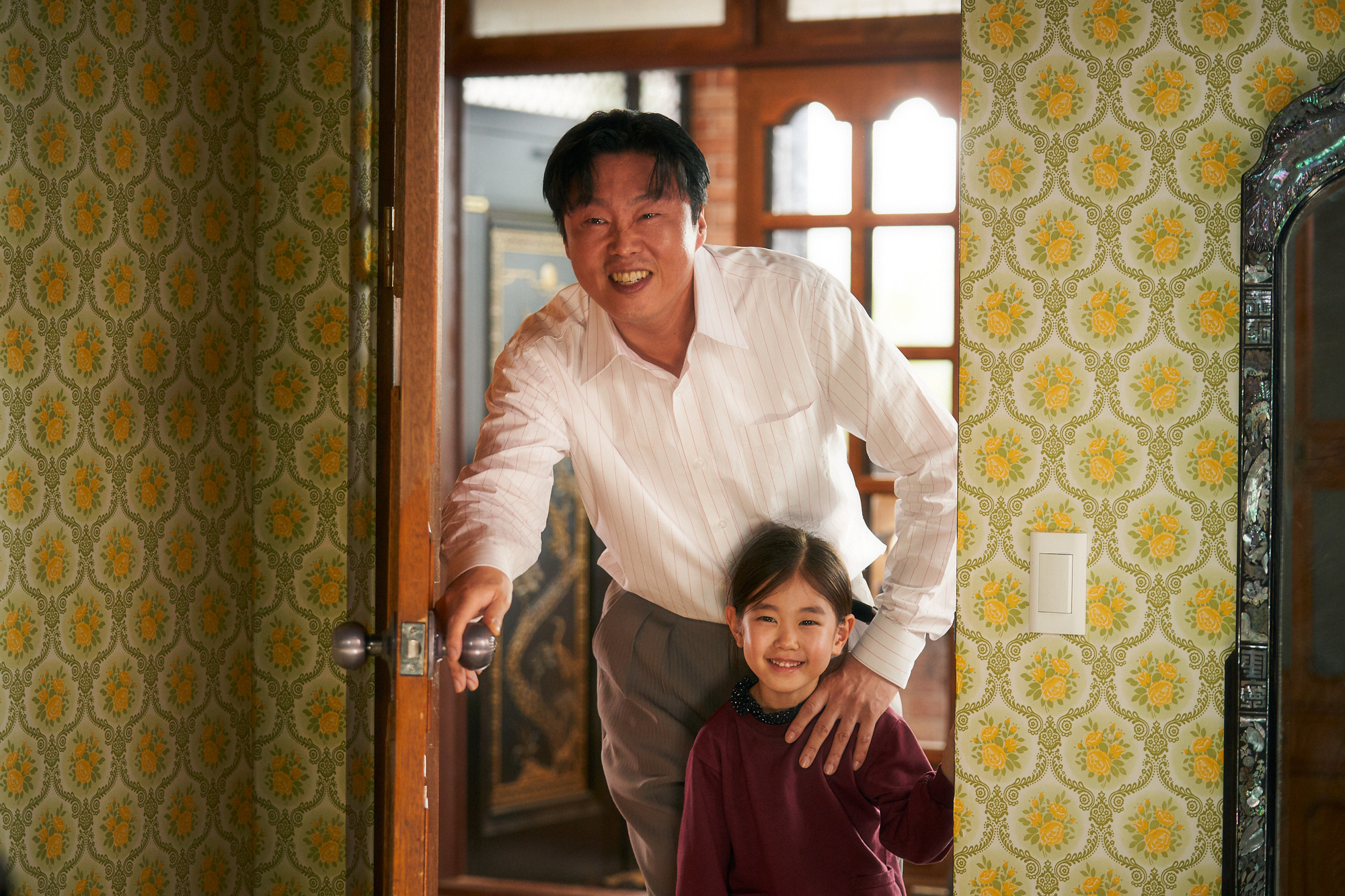 Cục nợ hóa cục cưng : Số phận những đứa trẻ nhập cư trái phép - Ảnh 4. Cục nợ hóa cục cưng : Số phận những đứa trẻ nhập cư trái phép - Ảnh 4.