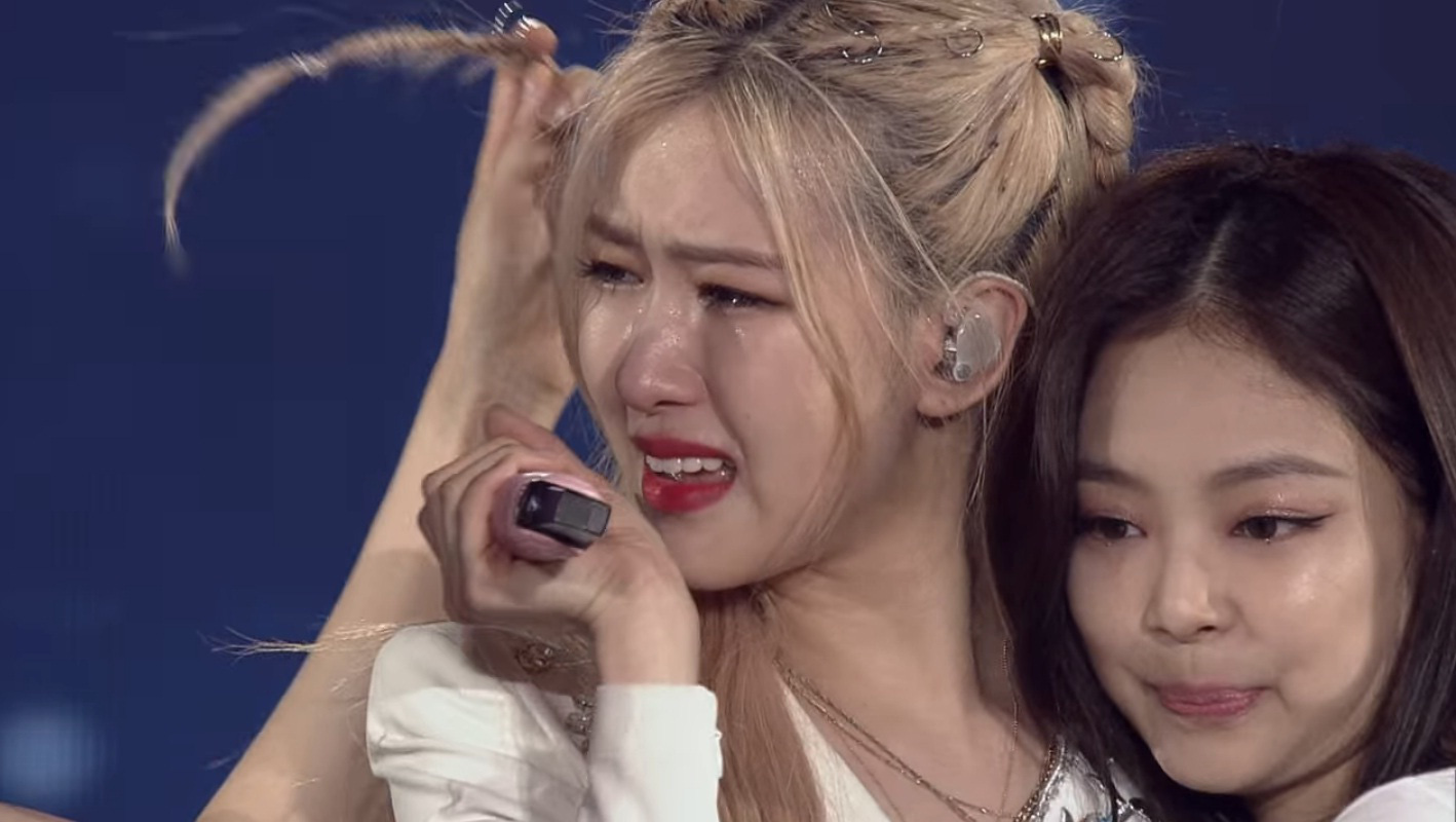 Phim về Blackpink: Những giọt nước mắt và sự trống rỗng của danh tiếng - Ảnh 6. Phim về Blackpink: Những giọt nước mắt và sự trống rỗng của danh tiếng - Ảnh 6.