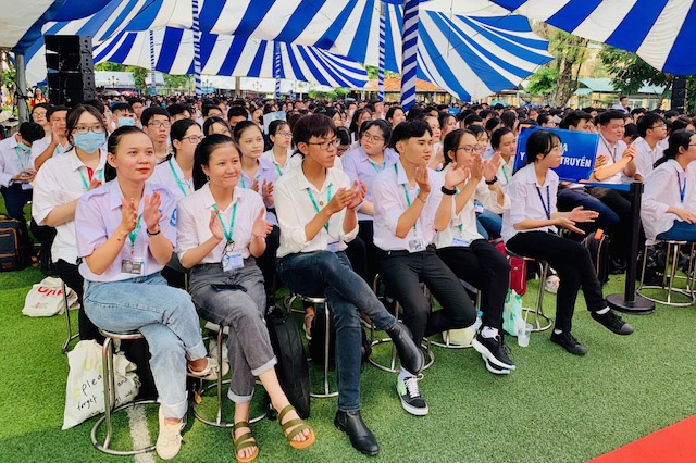 ĐH Y dược TP.HCM công bố học phí mới cao nhất: 77 triệu đồng/năm - Ảnh 1. ĐH Y dược TP.HCM công bố học phí mới cao nhất: 77 triệu đồng/năm - Ảnh 1.