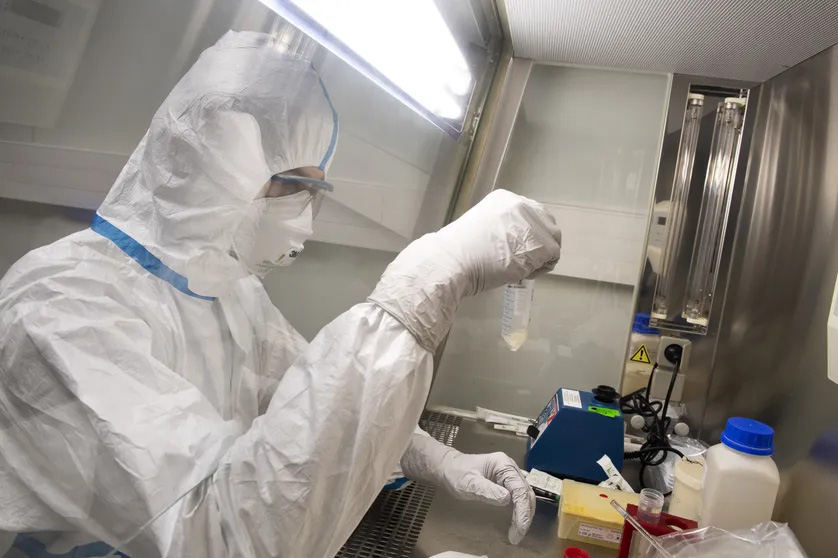 Ở xứ cha đẻ vắcxin, dân lại không thích chủng ngừa COVID-19 - Ảnh 4. Ở xứ cha đẻ vắcxin, dân lại không thích chủng ngừa COVID-19 - Ảnh 4.