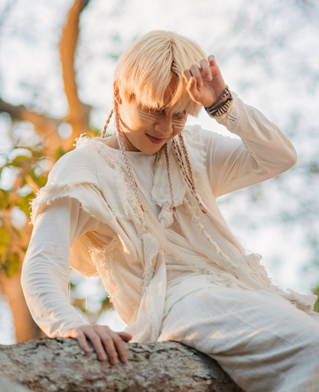 MV Đom đóm’ của Jack nhanh chóng lọt top 3 trending YouTube - Ảnh 1. MV Đom đóm’ của Jack nhanh chóng lọt top 3 trending YouTube - Ảnh 1.