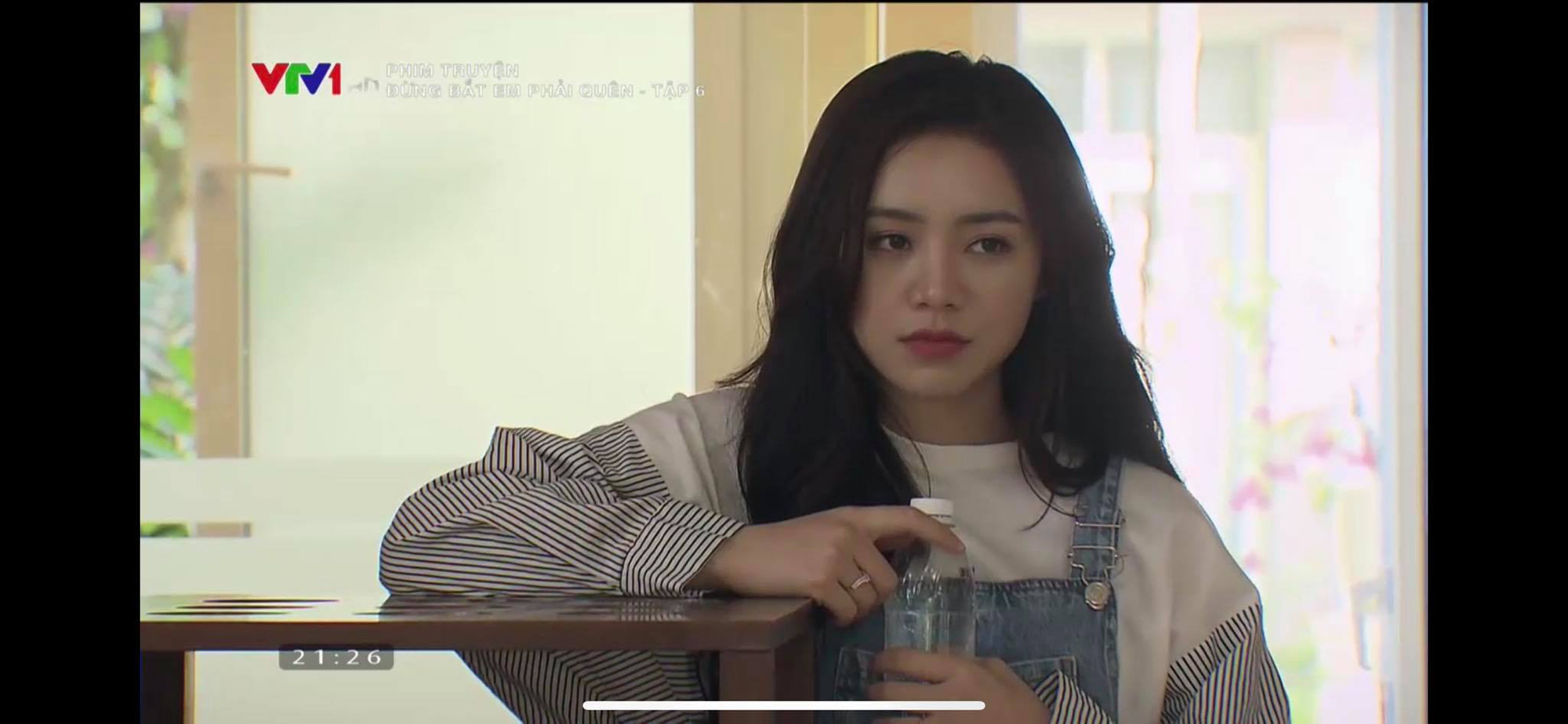 Đừng bắt em phải quên: Em gái mưa giả nai phá hạnh phúc bạn thân - Ảnh 4. Đừng bắt em phải quên: Em gái mưa giả nai phá hạnh phúc bạn thân - Ảnh 4.