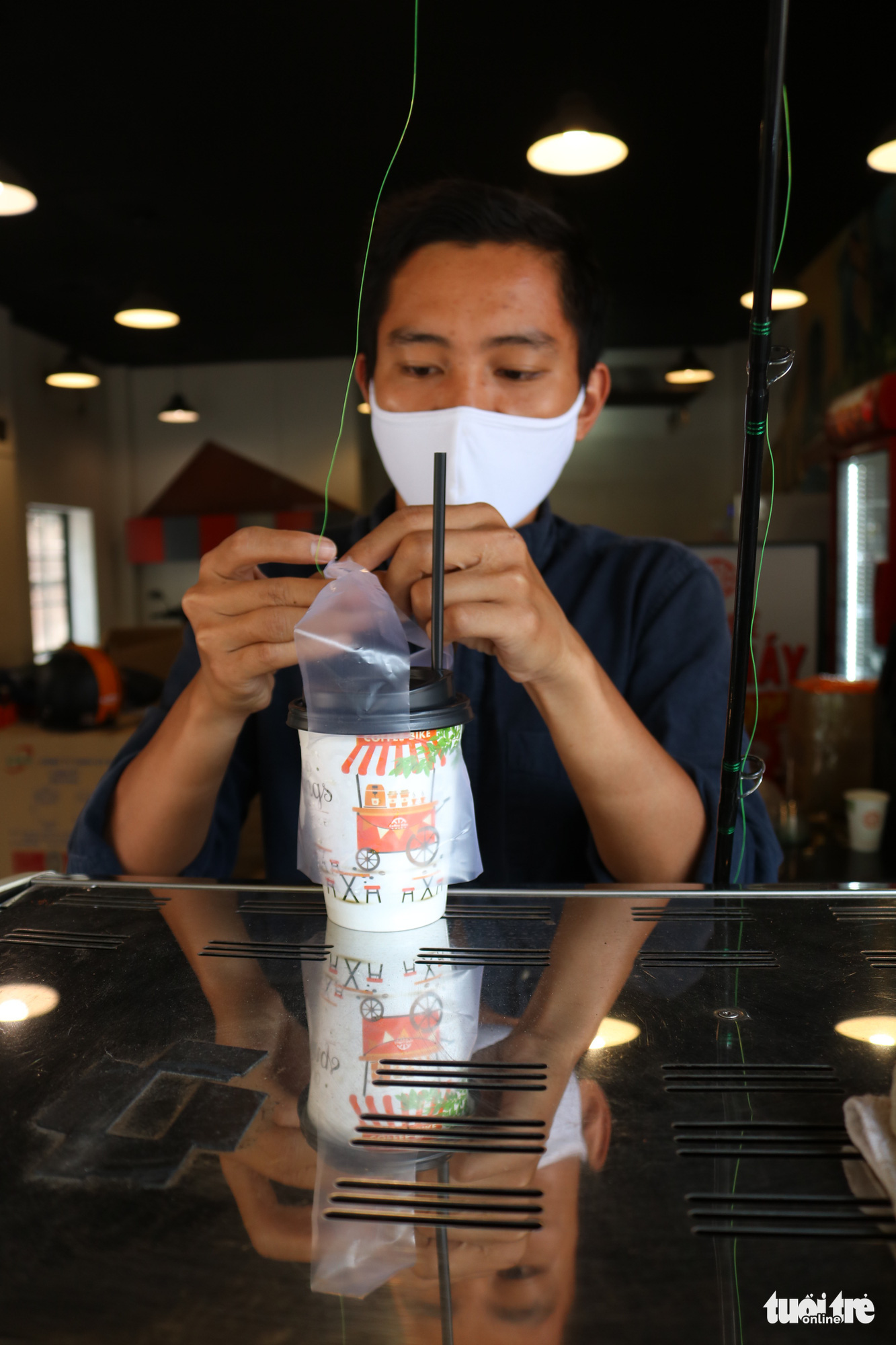 Độc đáo các cách mà người Sài Gòn đang né dịch COVID-19 - Ảnh 9.