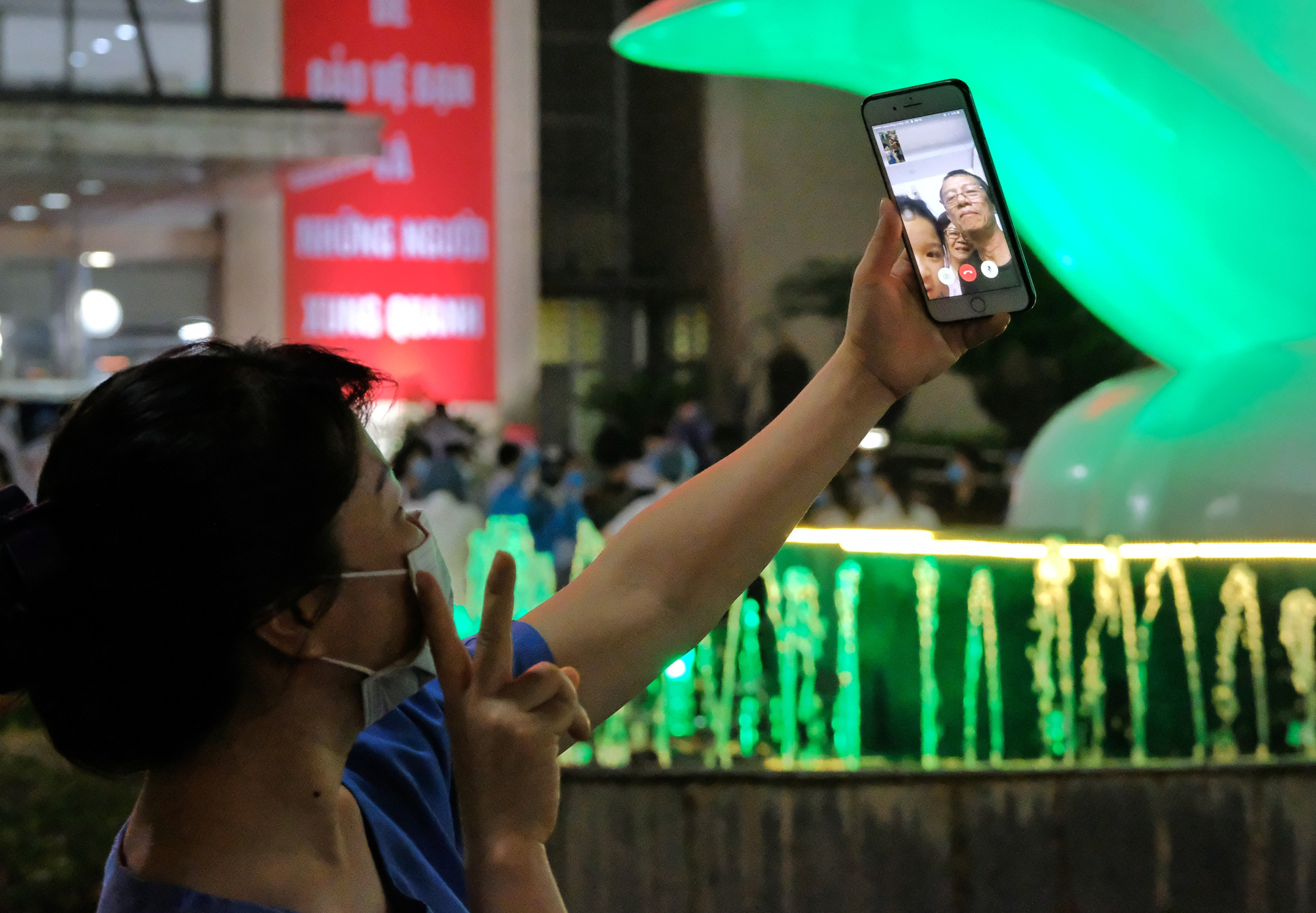 Bệnh viện Bạch Mai hết cách ly từ 0h ngày 12-4, sẽ hoạt động lại vào đầu tháng 5 - Ảnh 4. Bệnh viện Bạch Mai hết cách ly từ 0h ngày 12-4, sẽ hoạt động lại vào đầu tháng 5 - Ảnh 4.