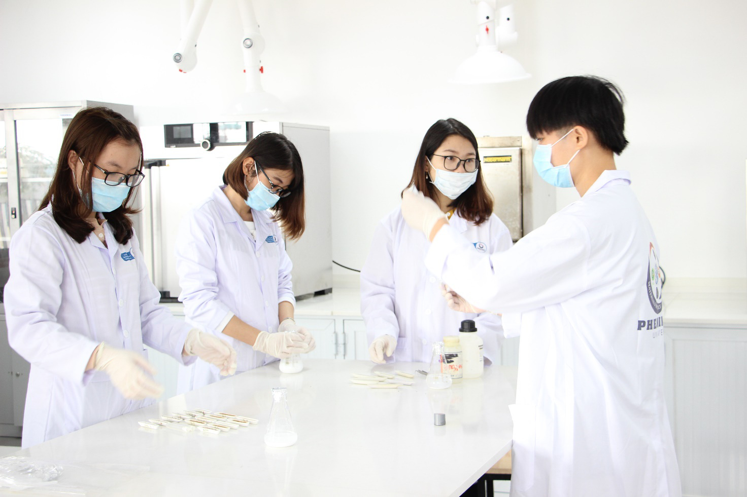 Công nghệ vật liệu - chìa khóa để làm chủ sản xuất công nghiệp - Ảnh 3. Công nghệ vật liệu - chìa khóa để làm chủ sản xuất công nghiệp - Ảnh 3.