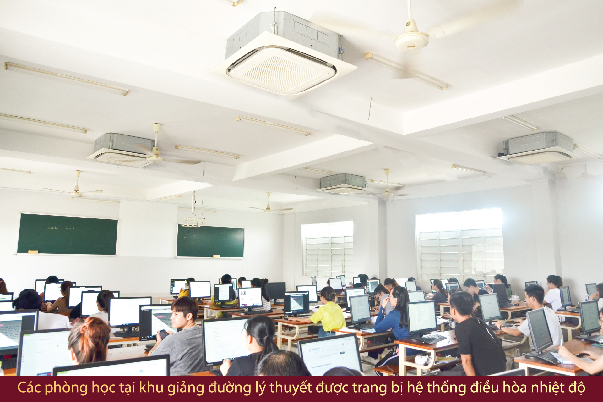 Y khoa và dược học - ngành đào tạo hấp dẫn và triển vọng - Ảnh 3.