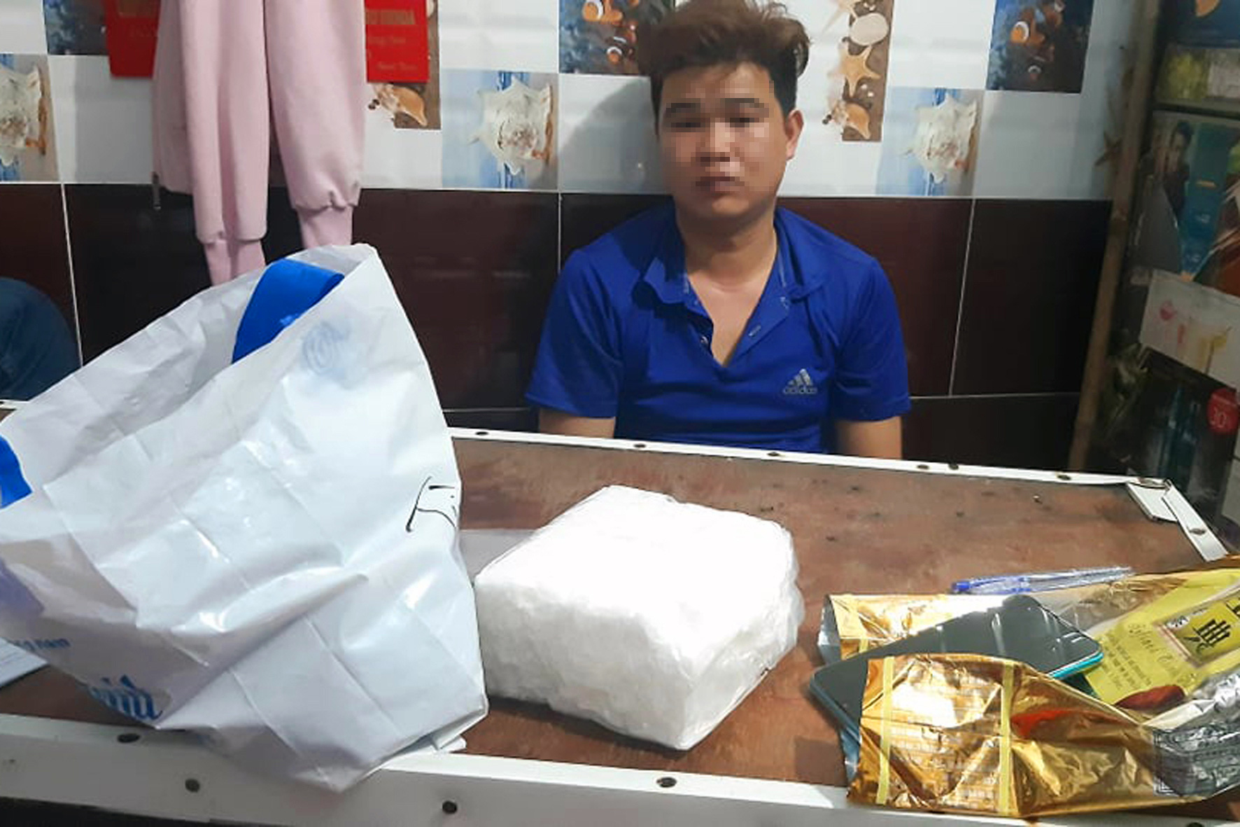 Bắt nhóm 5 người đưa ma túy từ Nghệ An mang vô Đồng Nai bán - Ảnh 1. Bắt nhóm 5 người đưa ma túy từ Nghệ An mang vô Đồng Nai bán - Ảnh 1.