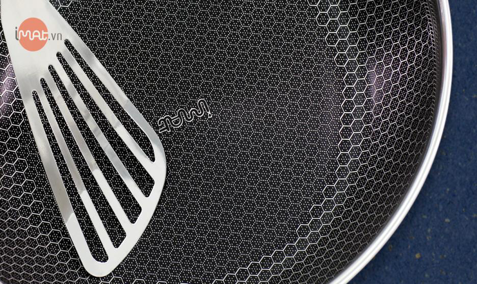 3 lý do bạn nên chọn chảo inox iMat Blackcube - Ảnh 1.