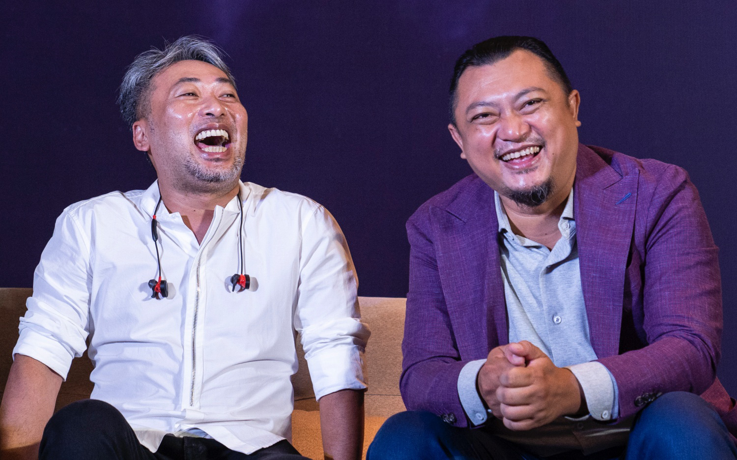 Tung trích đoạn hấp dẫn, Tiệc trăng máu đối đầu trực diện bom tấn Mỹ - Ảnh 3.