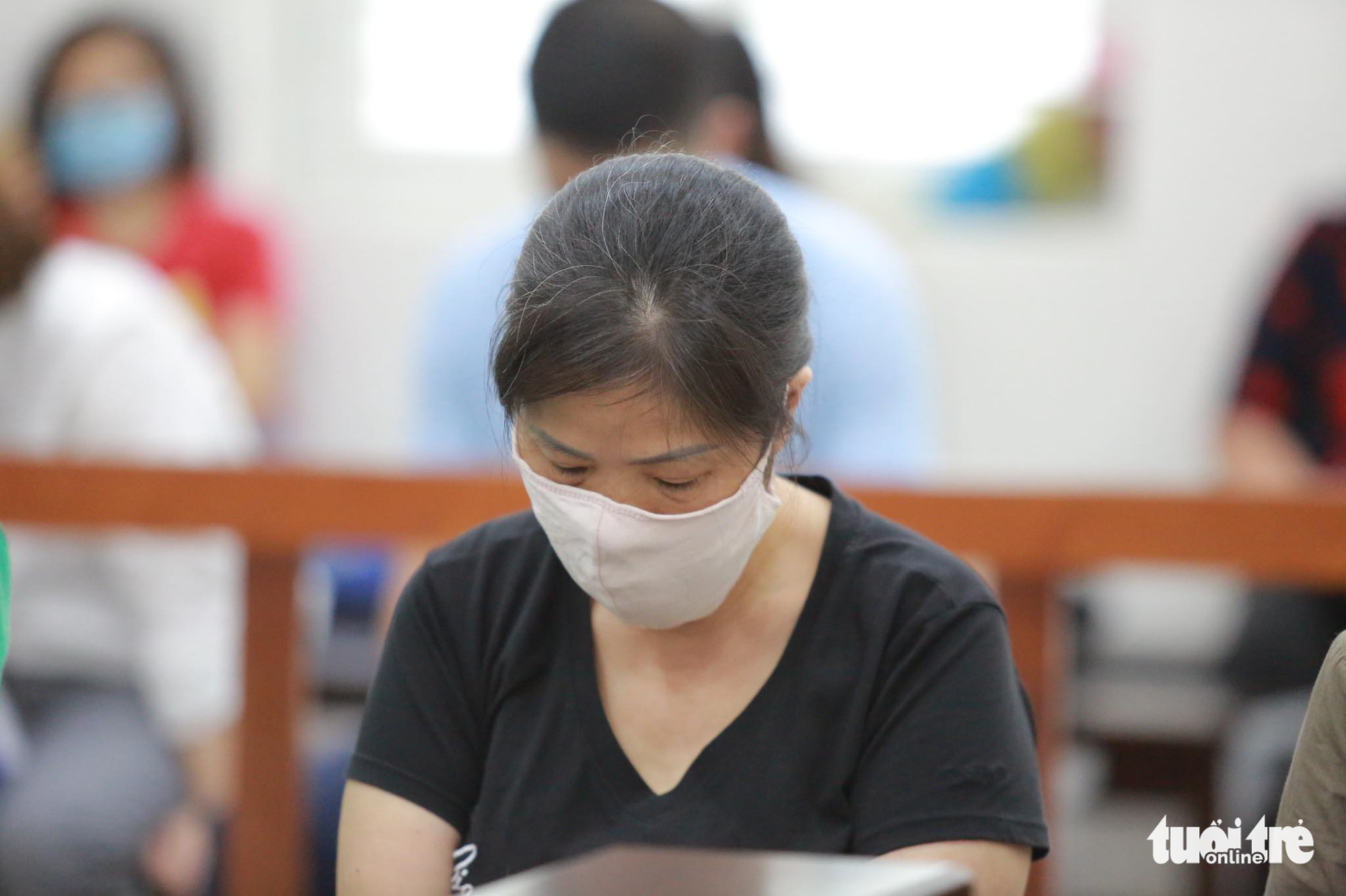 Vụ bé lớp 1 Trường Gateway chết trên xe: Bà Nguyễn Bích Quy nhận 21 tháng tù - Ảnh 2. Vụ bé lớp 1 Trường Gateway chết trên xe: Bà Nguyễn Bích Quy nhận 21 tháng tù - Ảnh 2.