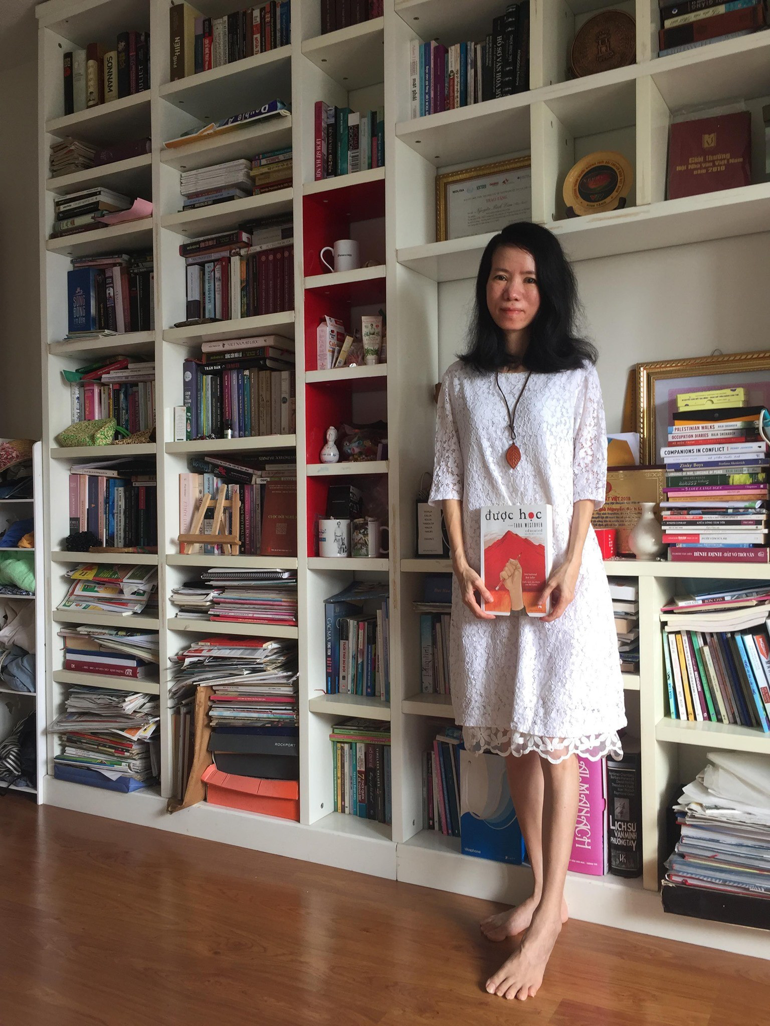 Từ không gục ngã, tôi trở thành người góp chữ, bạn đọc hàng ngày của Tuổi Trẻ - Ảnh 1. Từ không gục ngã, tôi trở thành người góp chữ, bạn đọc hàng ngày của Tuổi Trẻ - Ảnh 1.