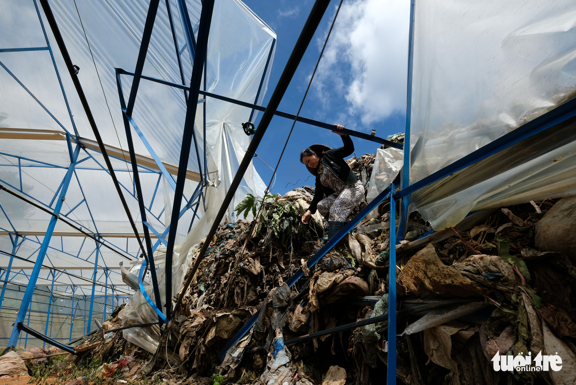 Xóa sổ vĩnh viễn bãi rác Cam Ly - Ảnh 1. Xóa sổ vĩnh viễn bãi rác Cam Ly - Ảnh 1.