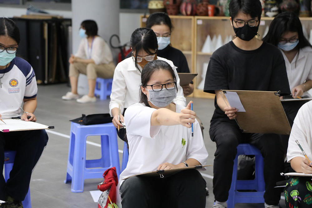 Đại học bất ngờ tăng học phí, thí sinh đòi hủy xác nhận nhập học - Ảnh 1. Đại học bất ngờ tăng học phí, thí sinh đòi hủy xác nhận nhập học - Ảnh 1.