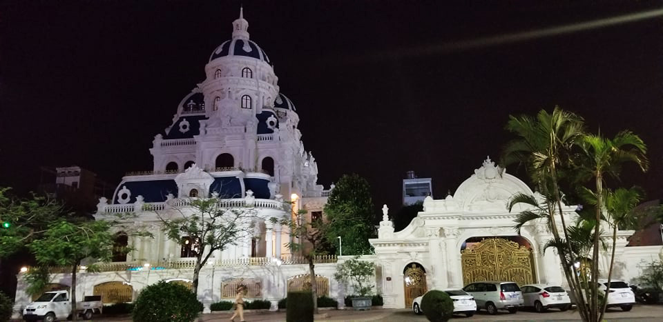 Hưởng lợi hơn 161 tỉ đồng từ bán hóa đơn, đại gia Phát ‘dầu’ lãnh 24 tháng tù - Ảnh 2. Hưởng lợi hơn 161 tỉ đồng từ bán hóa đơn, đại gia Phát ‘dầu’ lãnh 24 tháng tù - Ảnh 2.