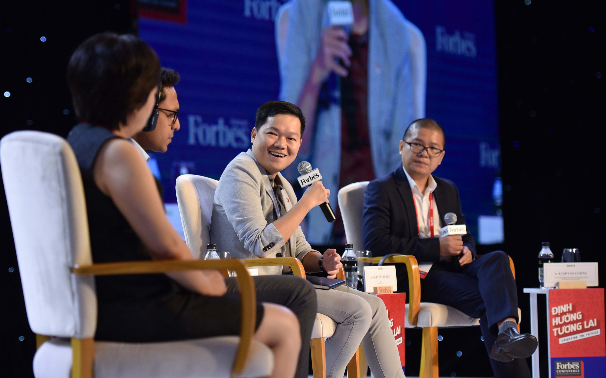 Giới trẻ với chuyện thắt lưng buộc bụng - Kỳ cuối: Cần tư duy phản biện để tránh vung tay quá trán - Ảnh 1. Giới trẻ với chuyện thắt lưng buộc bụng - Kỳ cuối: Cần tư duy phản biện để tránh vung tay quá trán - Ảnh 1.