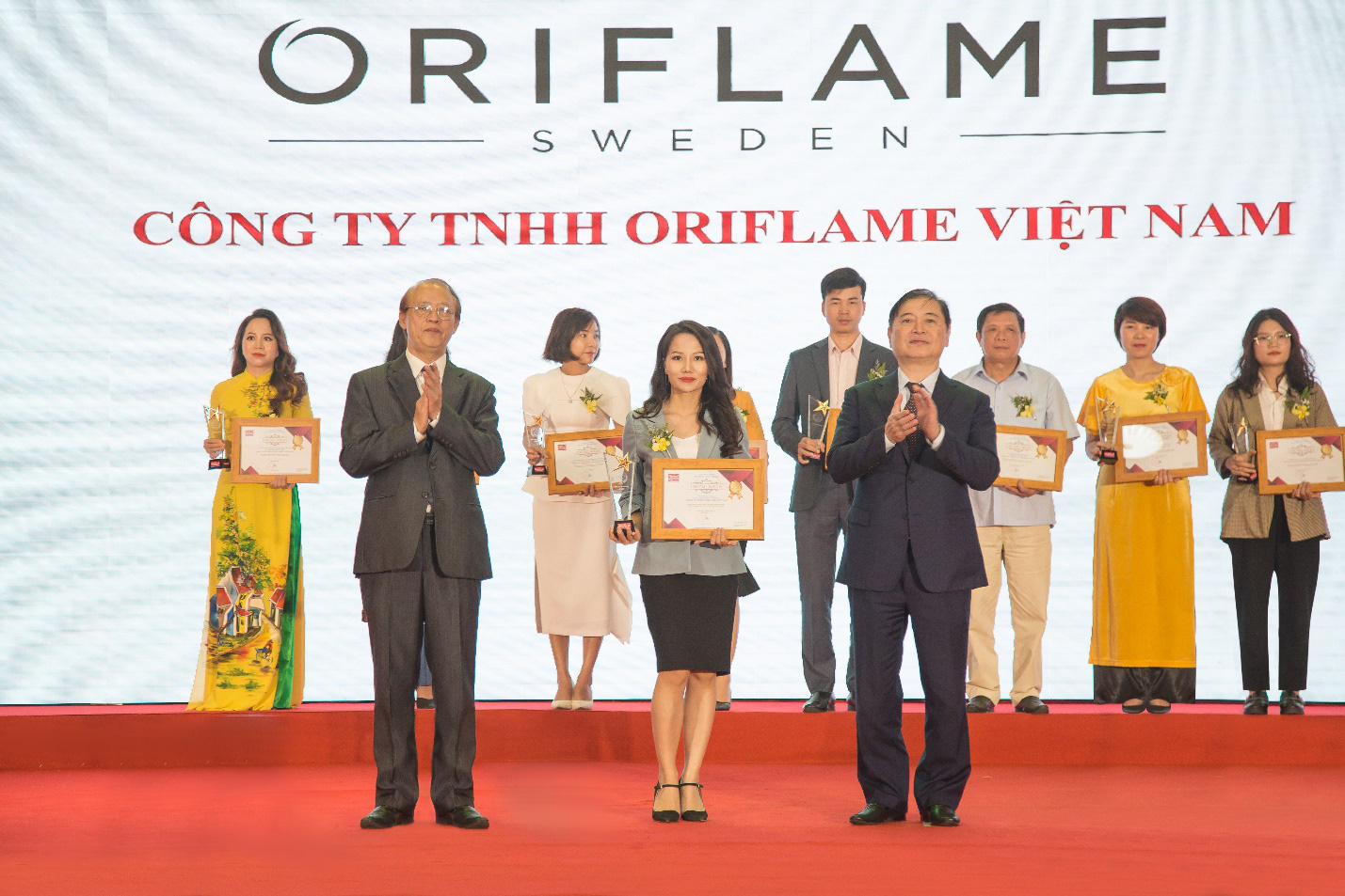 Oriflame khai trương kênh mua sắm Khách hàng VIP với nhiều tiện ích - Ảnh 3. Oriflame khai trương kênh mua sắm Khách hàng VIP với nhiều tiện ích - Ảnh 3.