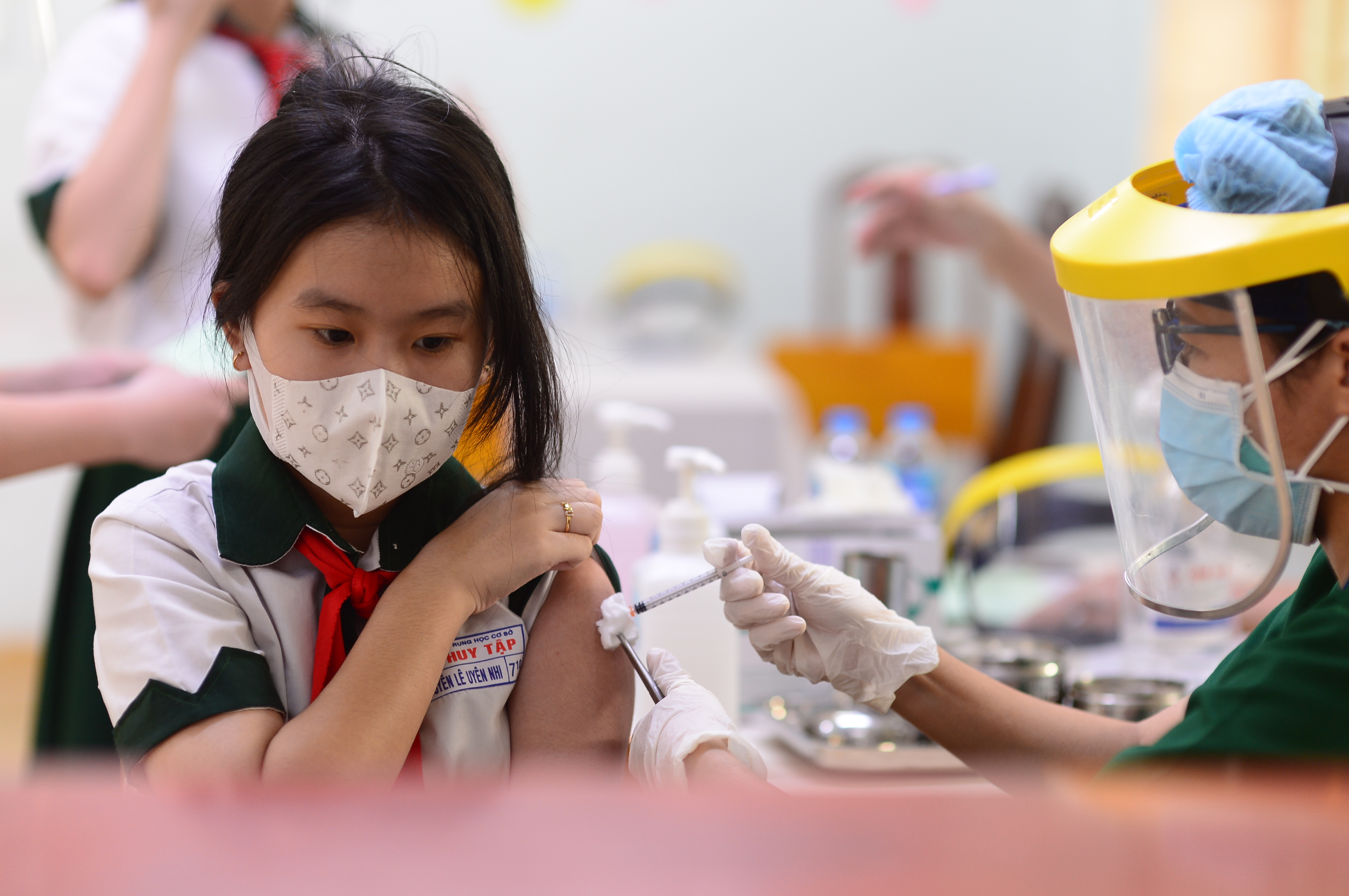 Tin sáng 1-3: Học sinh mắc COVID-19 ở TP.HCM tăng; 29 tỉnh thành từ 1.000 - gần 13.000 ca mới/ngày - Ảnh 4. Tin sáng 1-3: Học sinh mắc COVID-19 ở TP.HCM tăng; 29 tỉnh thành từ 1.000 - gần 13.000 ca mới/ngày - Ảnh 4.